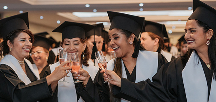 UNEATLANTICO and FUNIBER celebrate a successful awarding of university degrees in Ecuador