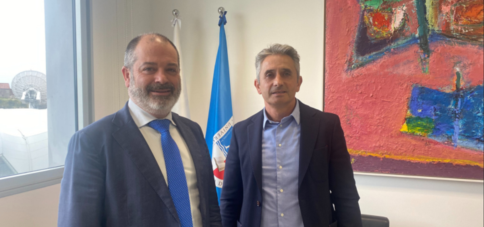 Rubén Calderón, rector of UNEATLANTICO, holds a meeting with Tomás Dasgoas, president of the Chamber of Commerce of Cantabria
