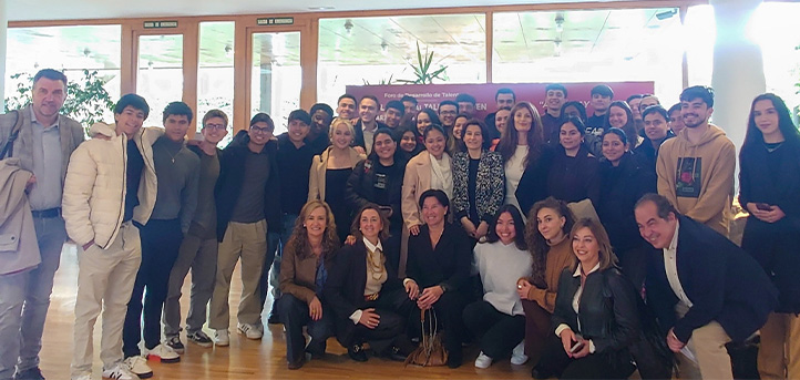 UNEATLANTICO students attend the event: “A call to young talent to change the world… and the company”