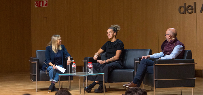 Laura Nicholls participates in a round table organized by UNEATLANTICO on the occasion of World Mental Health Day.