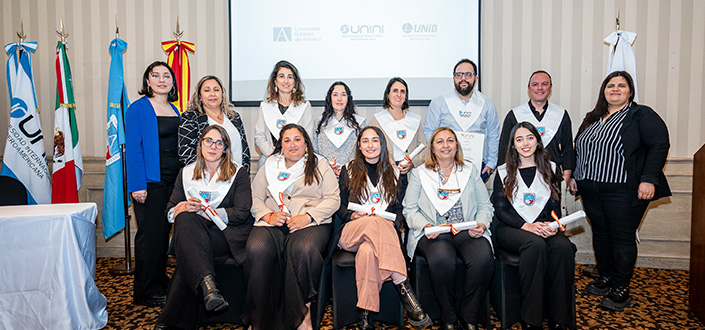 UNEATLANTICO celebrates the awarding of diplomas for scholarship students in Uruguay