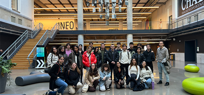 Students of the Audiovisual Communication and Advertising and Public Relations degrees visit the San Sebastian Film Library