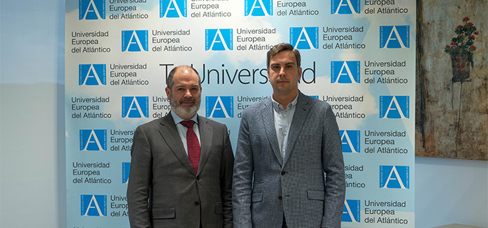 UNEATLANTICO signs a collaboration agreement with Cantabria Movilidad Sostenible for the sponsorship of the San Silvestre and the fulfilment of common goals