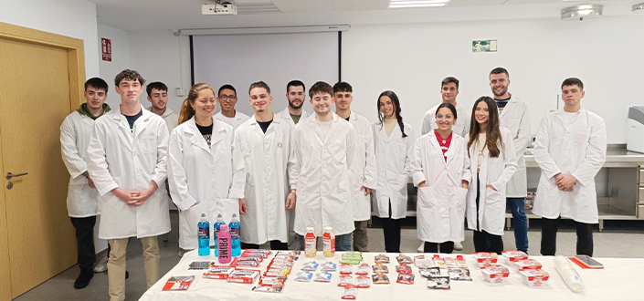 Human Nutrition and Dietetics students participate in a practical workshop on sports supplements with NutriSport products