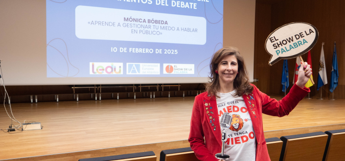 Mónica Bóbeda holds the opening session of the 8th edition of the UNEATLANTICO public speaking course