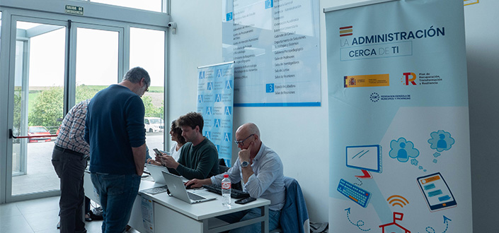 “The Administration near you” comes to UNEATLANTICO facilities to provide support in administrative processes