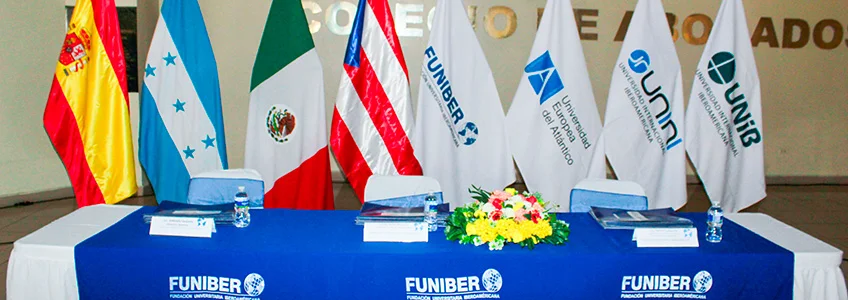 FUNIBER celebrates a graduation ceremony in Honduras