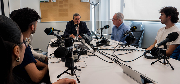 UNEATLANTICO interview with Iñigo Fernández in the course of Routines of Journalistic Production: Radio and TV II