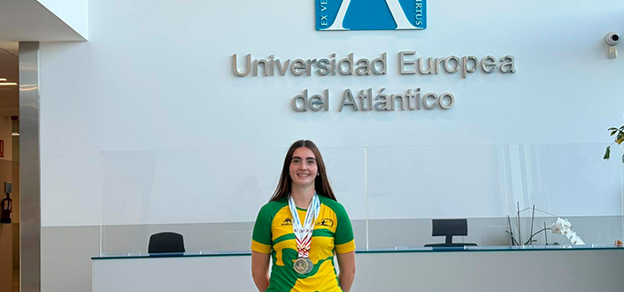 UNEATLANTICO student Andrea Montes Oñate wins two gold medals and a silver in the Spanish Dragon Boat Championship