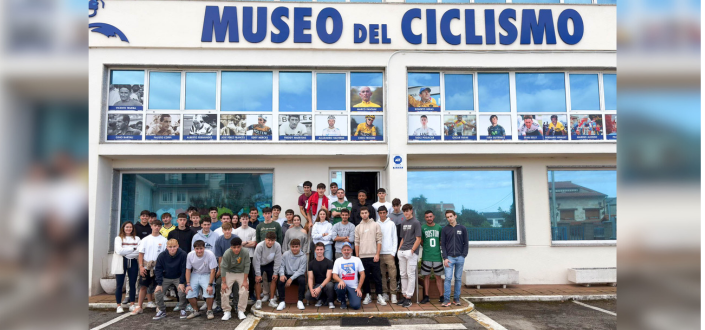 First year students visit the Cycling Museum in a complementary activity