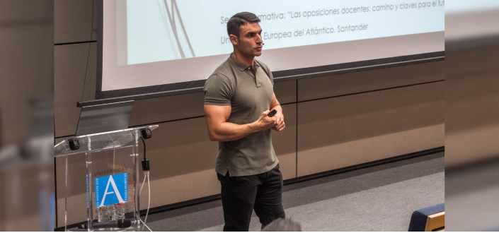 UNEATLANTICO offers a talk on access to public teaching for master’s and undergraduate students