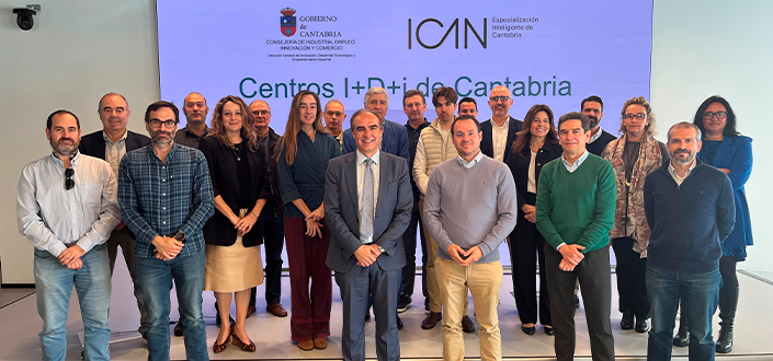 Juan Luis Martín, Vice-Rector of Research and Knowledge Transfer, participates in a session with the Directorate-General for Innovation, Technological Development and Industrial Entrepreneurship